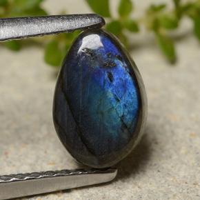 Spectrolite multicolore naturelle en forme de poire, 0,81 ct, opaque