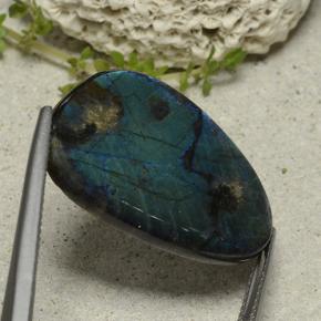 Spectrolite multicolore naturelle forme fantaisie, 12,88 ct, opaque