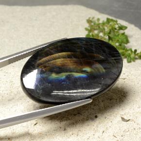 Spectrolite Multicolore naturelle Coupe ovale, 27.41 ct, Opaque