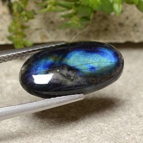 Spectrolite multicolore naturelle coupe ovale, 3,73 ct, opaque
