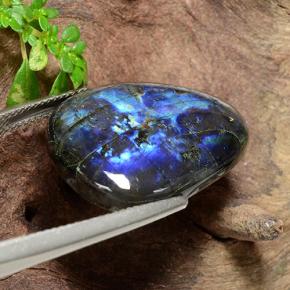 Spectrolite multicolore naturelle en forme de poire, 15,34 ct, opaque