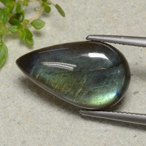 Spectrolite Multicolore naturelle En forme de poire, 9.19 ct, Opaque