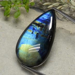 Spectrolite Multicolore naturelle En forme de poire, 19.16 ct, Opaque