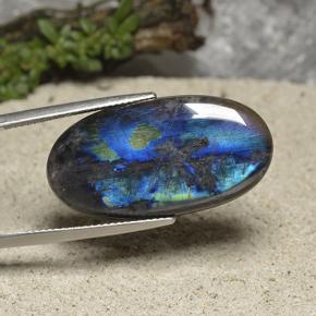 Spectrolite multicolore naturelle coupe ovale, 16,87 ct, opaque
