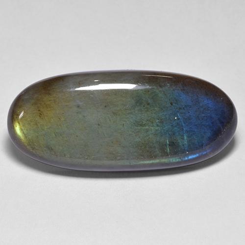 Spectrolite multicolore naturelle coupe ovale, 13,34 ct, opaque