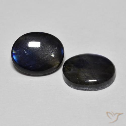 Shop natural 4.22ct Multicolore Spectrolite gems, ovale, from Finlande at GemSelect. In stock, global shipping!