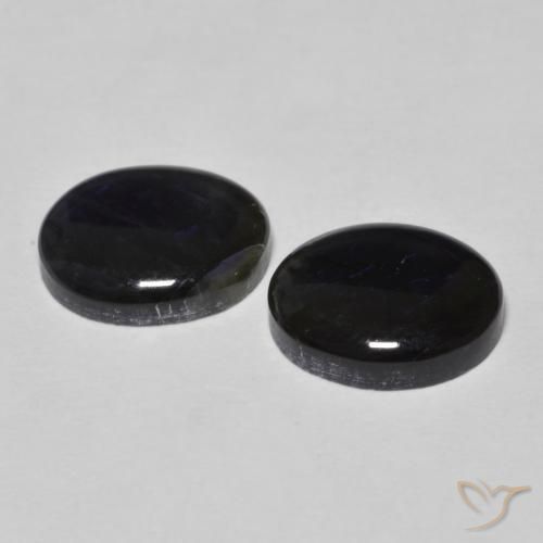 Shop natural 4.24ct Multicolore Spectrolite gems, ovale, from Finlande at GemSelect. In stock, global shipping!