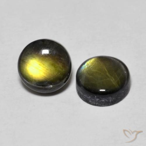 Shop natural 1.93ct Multicolore Spectrolite gems, Tour, from Finlande at GemSelect. In stock, global shipping!