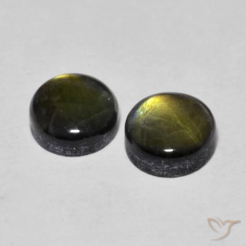 Shop natural 1.93ct Multicolore Spectrolite gems, Tour, from Finlande at GemSelect. In stock, global shipping!