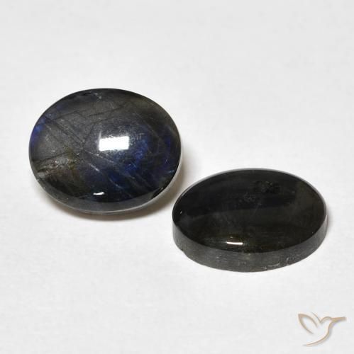 Shop natural 4.16ct Multicolore Spectrolite gems, ovale, from Finlande at GemSelect. In stock, global shipping!