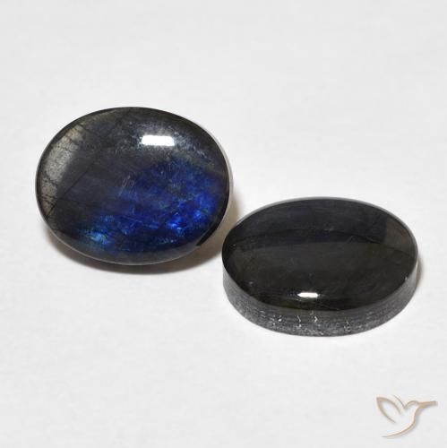 Shop natural 4.56ct Multicolore Spectrolite gems, ovale, from Finlande at GemSelect. In stock, global shipping!