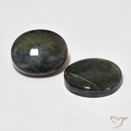 Shop natural 4.29ct Multicolore Spectrolite gems, ovale, from Finlande at GemSelect. In stock, global shipping!