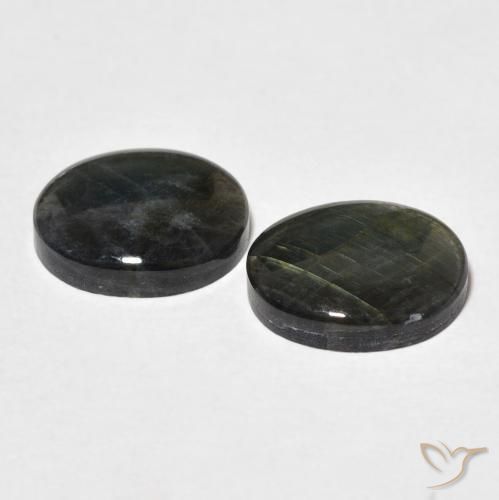 Shop natural 4.29ct Multicolore Spectrolite gems, ovale, from Finlande at GemSelect. In stock, global shipping!