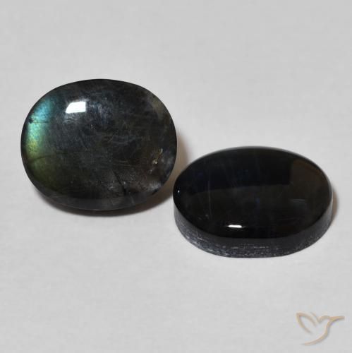 Shop natural 4.39ct Multicolore Spectrolite gems, ovale, from Finlande at GemSelect. In stock, global shipping!