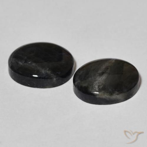 Shop natural 4.38ct Multicolore Spectrolite gems, ovale, from Finlande at GemSelect. In stock, global shipping!