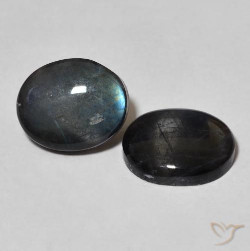 Shop natural 4.01ct Multicolore Spectrolite gems, ovale, from Finlande at GemSelect. In stock, global shipping!