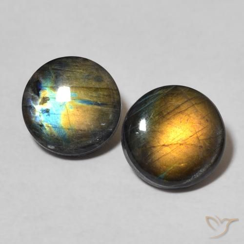 3.11ctw Naturel Multicolore Spectrolite, Tour, Opaque
