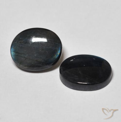 Shop natural 4.09ct Multicolore Spectrolite gems, ovale, from Finlande at GemSelect. In stock, global shipping!