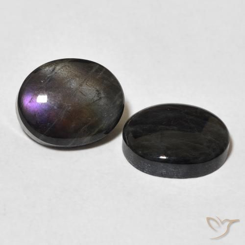Shop natural 4.55ct Multicolore Spectrolite gems, ovale, from Finlande at GemSelect. In stock, global shipping!