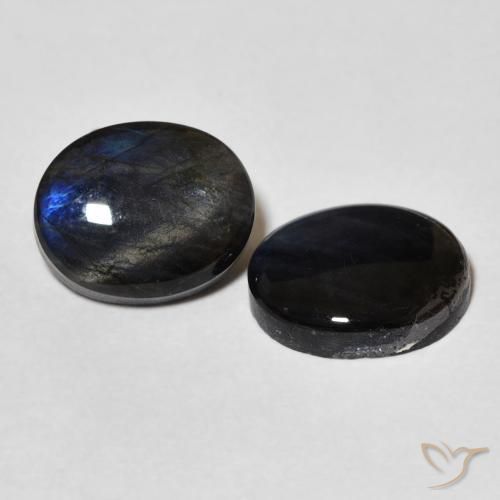 Shop natural 4.61ct Multicolore Spectrolite gems, ovale, from Finlande at GemSelect. In stock, global shipping!