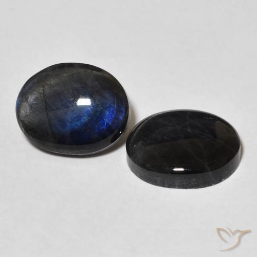 Shop natural 4.23ct Multicolore Spectrolite gems, ovale, from Finlande at GemSelect. In stock, global shipping!