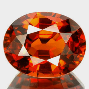 Grenat spessartite orange naturelle coupe ovale, 2,67 ct, VVS-VS
