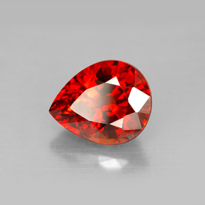 Grenat Spessartite Rouge orange naturelle En forme de poire, 3.61 ct, VVS