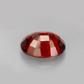 Grenat spessartite rouge naturelle coupe ovale, 7,03 ct, VVS-VS