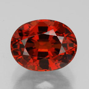 Grenat spessartite rouge naturelle coupe ovale, 5,72 ct, VVS-VS