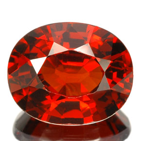 Grenat Spessartite Orange rougeâtre naturelle Coupe ovale, 6.63 ct, IF