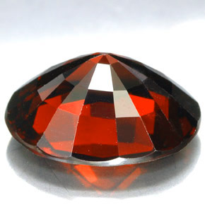 Grenat Spessartite Rouge naturelle Coupe ovale, 9.53 ct, VVS-VS