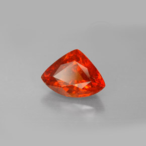 Grenat spessartite orange naturelle forme fantaisie, 2,57 ct, SI