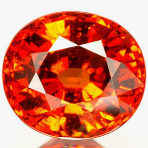 Grenat Spessartite Orange rougeâtre naturelle Coupe ovale, 2.94 ct, VS-SI
