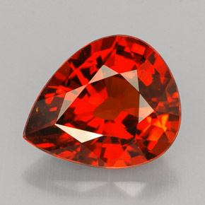 Grenat Spessartite Orange rougeâtre naturelle En forme de poire, 3.12 ct, VVS