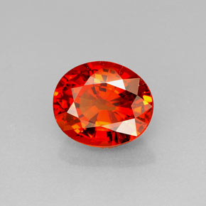 Grenat spessartite orange naturelle coupe ovale, 2,89 ct, VS