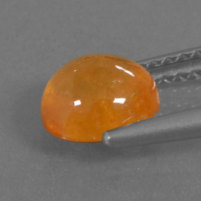 Grenat spessartite orange naturelle coupe ovale, 1,88 ct, translucide