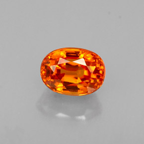 Grenat spessartite orange naturelle coupe ovale, 0,80 ct, VVS