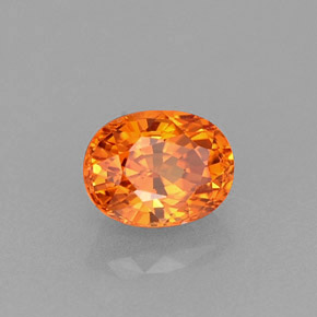 Grenat spessartite orange naturelle coupe ovale, 0,78 ct, VVS-VS