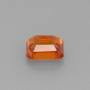 Grenat spessartite orange naturelle taille émeraude, 0,82 ct, VS