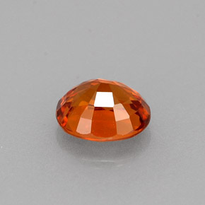 Grenat spessartite orange naturelle coupe ovale, 0,88 ct, VVS-VS