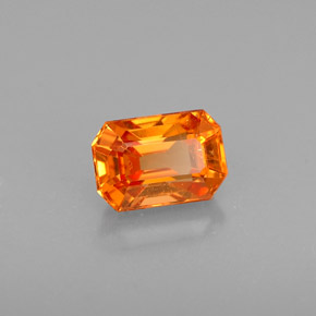 Grenat spessartite orange naturelle taille émeraude, 0,83 ct, VS