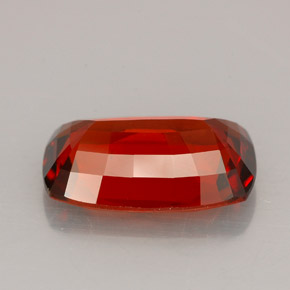 Grenat spessartite orange naturelle coupe coussin, 6,30 ct, VS