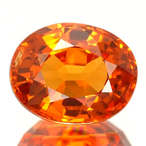 Grenat Spessartite Mandarine Orange naturelle Coupe ovale, 1.36 ct, VS