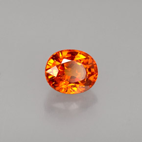 Grenat spessartite orange naturelle coupe ovale, 1,21 ct, VS