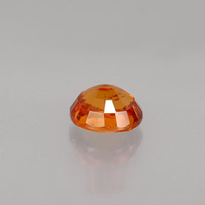 Grenat spessartite orange naturelle coupe ovale, 1,21 ct, VS