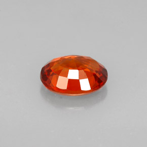 Grenat spessartite orange naturelle coupe ovale, 1,29 ct, VVS-VS