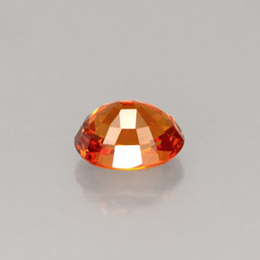 Grenat spessartite orange naturelle coupe ovale, 1,43 ct, VVS-VS