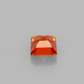 Grenat Spessartite Mandarine Orange naturelle Carré, 0.57 ct, VVS