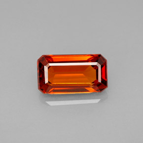 Grenat spessartite orange naturelle taille émeraude, 2,38 ct, VS