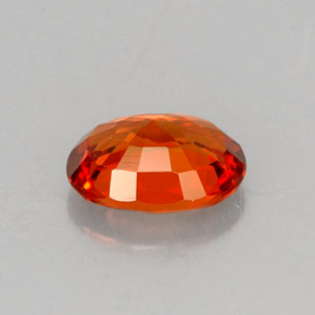 Grenat spessartite orange naturelle coupe ovale, 1,05 ct, VS